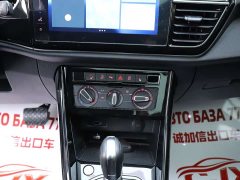 Volkswagen Jetta VS7 Black Edition 1.4T Automatic Comfort Pro - ფოტო 13