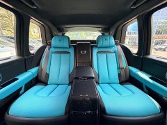 Rolls-Royce Cullinan 2024 Black Badge - ფოტო 8