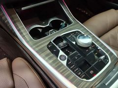 BMW X7 xDrive40i Premier Luxury Package - ფოტო 15