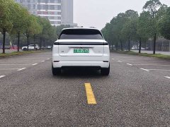 Li Auto L7 Pro - ფოტო 12