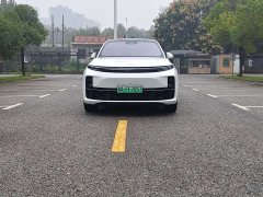 Li Auto L7 Pro - ფოტო 2