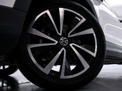 Volkswagen Touareg 280TSI FWD Luxury Plus - ფოტო 16