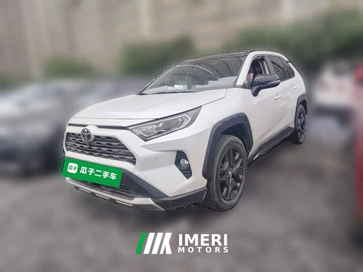 Toyota RAV4 2.0L CVT AWD Premium Edition - ავტომობილი ჩინეთიდან