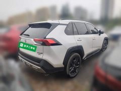 Toyota RAV4 2.0L CVT AWD Premium Edition - ფოტო 4