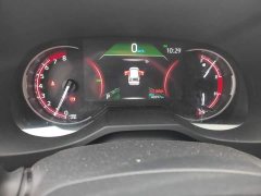 Toyota RAV4 2.0L CVT AWD Premium Edition - ფოტო 8