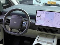 Li Auto Li Xiang MEGA 2024 Ultra - ფოტო 12