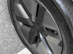 Li Auto Li Xiang MEGA 2024 Ultra - ფოტო 7
