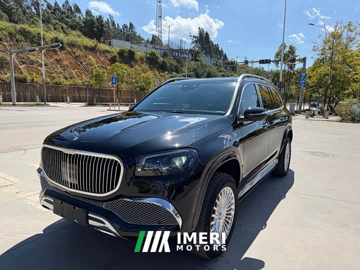 Mercedes-Benz GLS 450 4MATIC Fashion