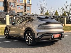 Xiaomi YU7 Four-Wheel Drive Max Edition - ფოტო 4