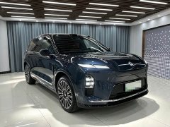 NIO ES8 Six-Seat Executive Luxury Edition - ფოტო 2