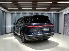 NIO ES8 Six-Seat Executive Luxury Edition - ფოტო 5