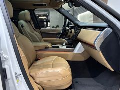 Land Rover Range Rover 3.0 L6 400PS Grand Long Wheelbase Edition - ფოტო 15