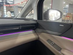 XPeng X9 2025 Pure Electric 740 Extended Range Max - ფოტო 13