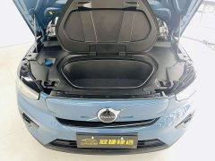 Volvo XC40 Long Range Edition - ფოტო 3