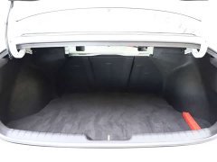 Hyundai Elantra 2023 1.5L CVT Luxury - ფოტო 18