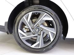 Hyundai Elantra 2023 1.5L CVT Luxury - ფოტო 19