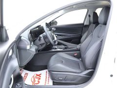 Hyundai Elantra 2023 1.5L CVT Luxury - ფოტო 7