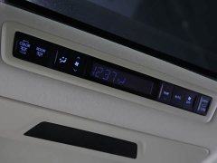 Toyota Vellfire 2021 Crown Hybrid 2.5L HV Luxury Edition - ფოტო 16