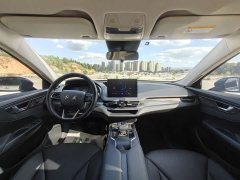 FAW Red Flag E-QM5 431km Charging Comfort Edition - ფოტო 6