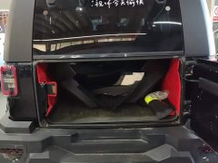 Beijing Jeep BJ40 2020 2.0T Automatic Four-wheel Drive Urban Hunter Edition Swordsman Type - ფოტო 4
