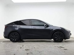 Tesla Model Y Long Range All-Wheel Drive - ფოტო 5