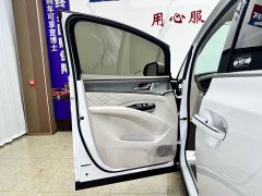 Denza D9 2022 DM-i 970 AWD Flagship - ფოტო 18