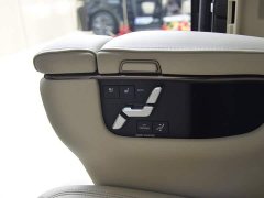 Toyota Vellfire 2025 Crown Hybrid 2.5L Ink Gold Executive Edition - ფოტო 12