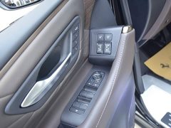 Toyota Vellfire 2025 Crown Hybrid 2.5L Ink Gold Executive Edition - ფოტო 6