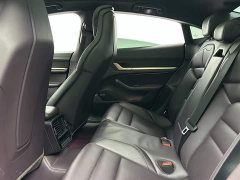 Porsche Taycan - ფოტო 11
