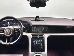 Porsche Taycan - ფოტო 12