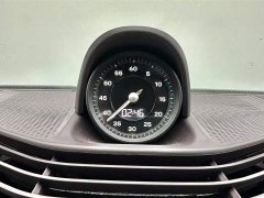 Porsche Taycan - ფოტო 16