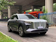FAW Red Flag E-HS9 660km Range Flagship Edition Four-Seater - ფოტო 3