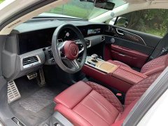 FAW Red Flag E-HS9 660km Range Flagship Edition Four-Seater - ფოტო 9
