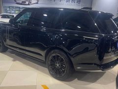 Land Rover Range Rover 3.0L V6 400PS Extended Wheelbase Prestige Edition - ფოტო 10