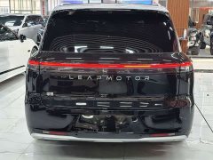 Leapmotor D19 Extended Range 500 Deluxe Edition Six-Seater - ფოტო 13