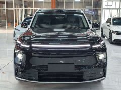 Leapmotor D19 Extended Range 500 Deluxe Edition Six-Seater - ფოტო 2