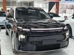 Leapmotor D19 Extended Range 500 Deluxe Edition Six-Seater - ფოტო 3