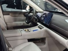 Leapmotor D19 Extended Range 500 Deluxe Edition Six-Seater - ფოტო 4