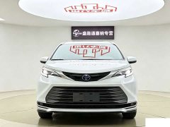Toyota Sienna 2021 2.5L Hybrid Premium Edition - ფოტო 2