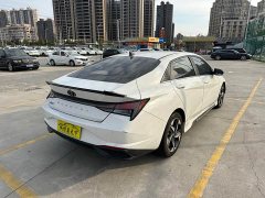 Hyundai Elantra 1.5L CVT GLX Elite - ფოტო 5