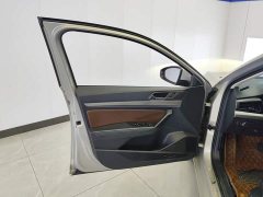 Volkswagen Lavida 280TSI DSG Luxury - ფოტო 7