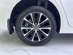 Toyota Corolla 1.8L CVT Luxury - ფოტო 18