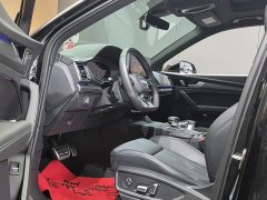 Audi Q5L 45th Anniversary Edition 40 TFSI Luxury Dynamic - ფოტო 4
