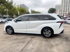 Toyota Sienna 2023 2.5L Hybrid Premium Edition - ფოტო 5