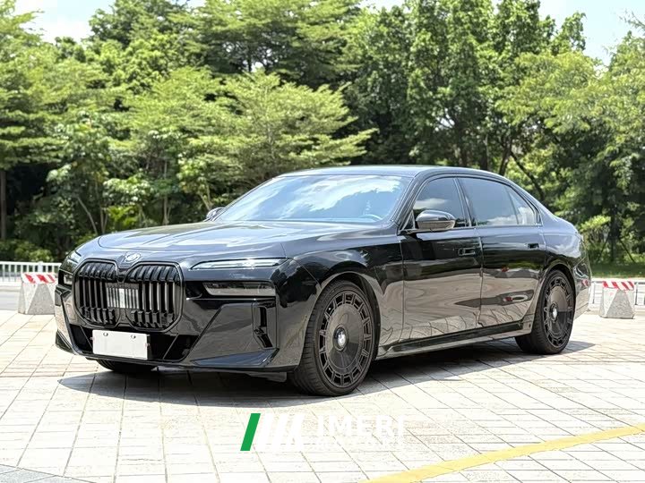 BMW 7 Series 2023 740Li Luxury Package - ავტომობილი ჩინეთიდან