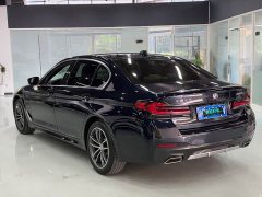BMW 5 Series 525Li M Sport Package - ფოტო 9