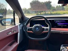 BMW iX M60 2022 M60 - ფოტო 17