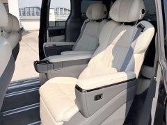 Zeekr 009 Six-Seat Executive AWD 108kWh - ფოტო 4