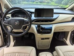 Buick GL8 Land Executive Cabin Premium - ფოტო 9