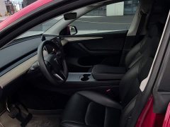 Tesla Model Y Long Range All-Wheel Drive - ფოტო 7